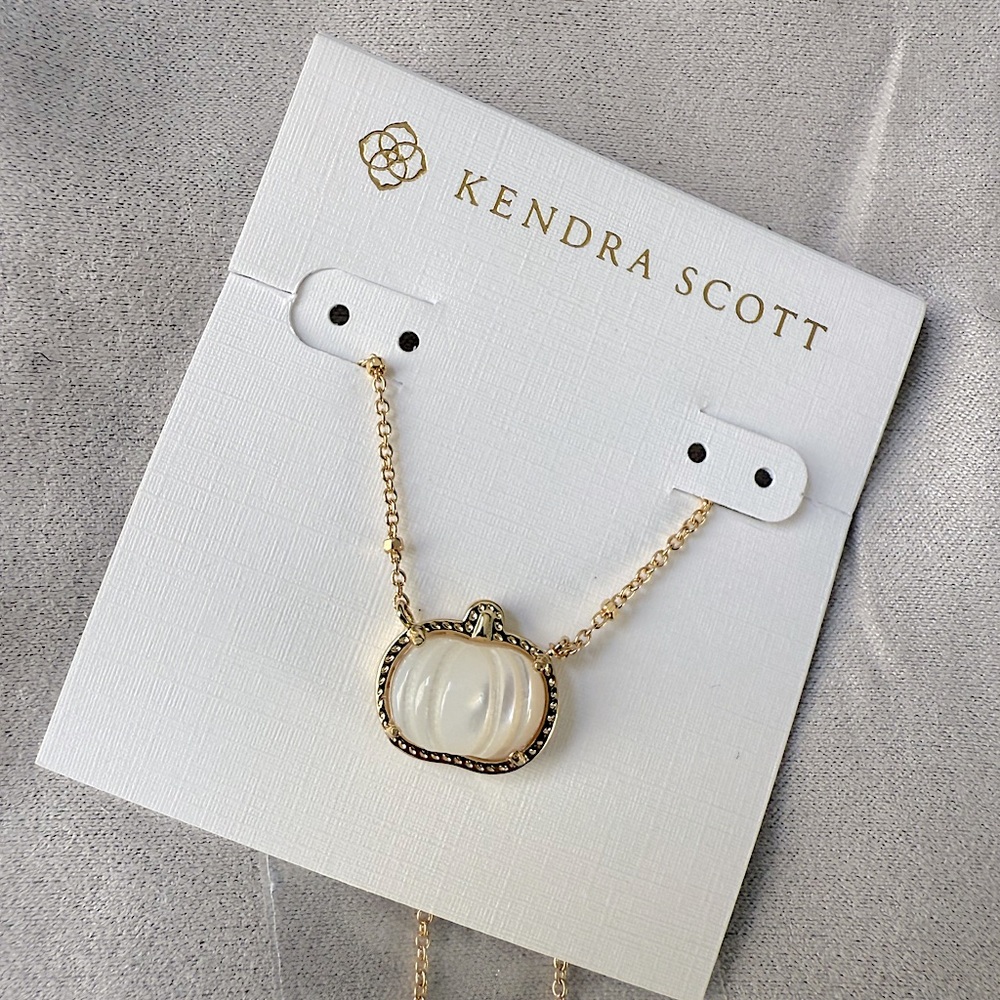 🎃Brand New Kendra Scott Gold and Mother of Pearl Pumpkin Necklace Thanksgiving
